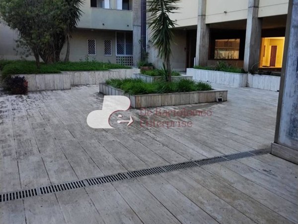 negozio in vendita a Bari