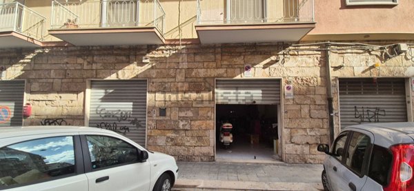 box auto in vendita a Bari in zona San Pasquale
