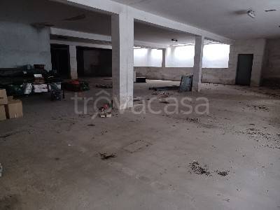 box auto in vendita a Bari in zona Poggiofranco