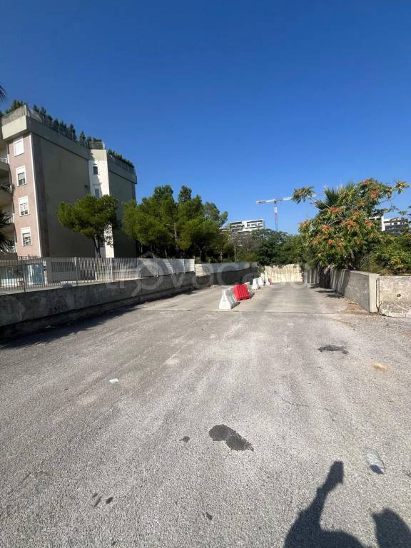 box auto in vendita a Bari in zona Poggiofranco