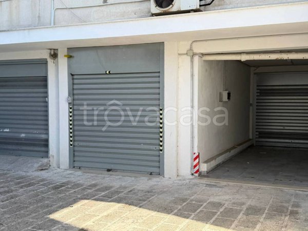 locale commerciale in vendita a Bari in zona Marconi