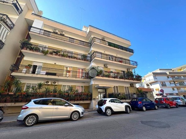 appartamento in vendita a Bari in zona Picone