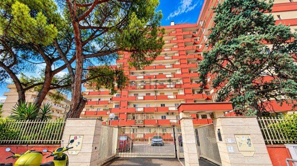 appartamento in vendita a Bari in zona Poggiofranco