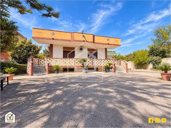 casa indipendente in vendita a Bari in zona Poggiofranco