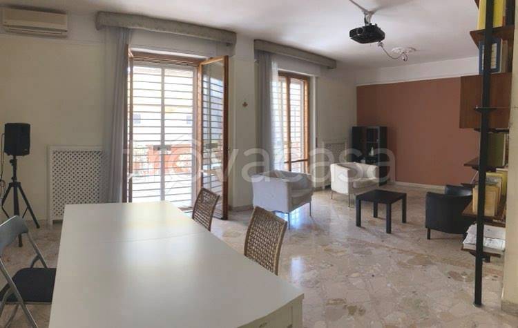 appartamento in vendita a Bari in zona Carrassi