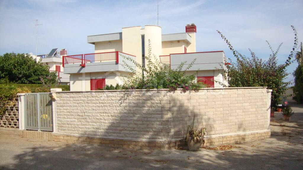 casa indipendente in vendita a Bari in zona Palese/Macchie