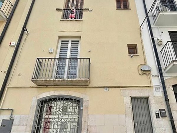 casa indipendente in vendita a Bari in zona Città Vecchia