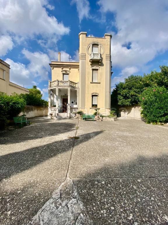 casa indipendente in vendita a Bari in zona Carbonara