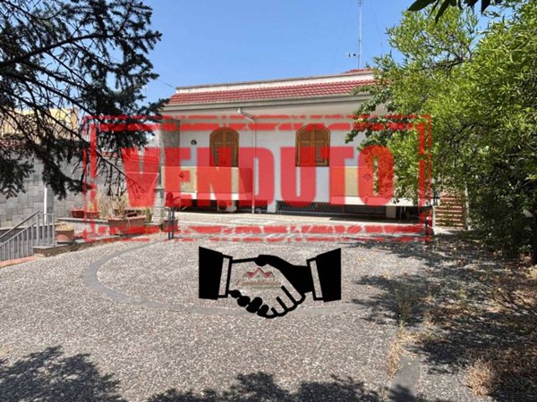 casa indipendente in vendita a Bari in zona Ceglie del Campo