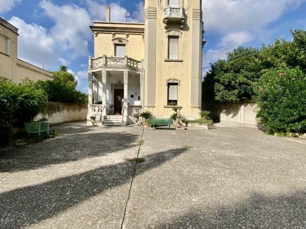 casa indipendente in vendita a Bari in zona Carbonara