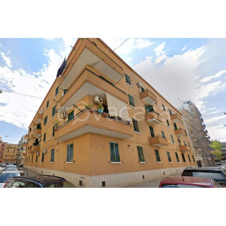 appartamento in vendita a Bari in zona Libertà