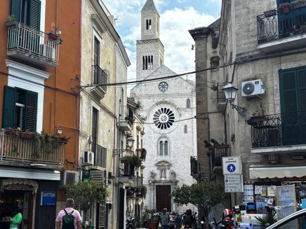 appartamento in vendita a Bari in zona Città Vecchia