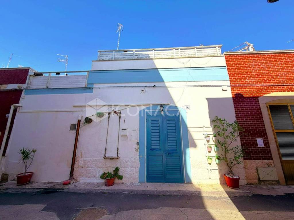 casa indipendente in vendita a Bari in zona Santo Spirito
