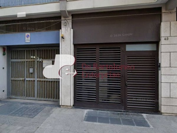 negozio in vendita a Bari in zona Murat
