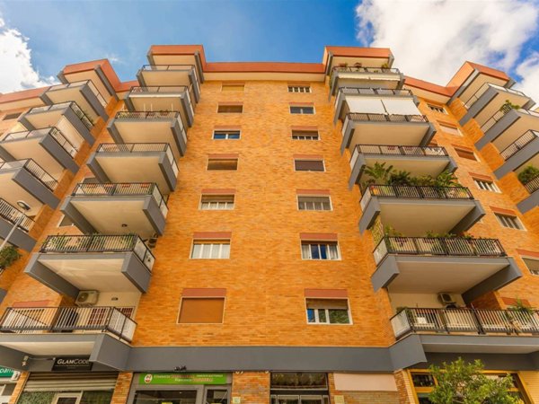 appartamento in vendita a Bari in zona Poggiofranco