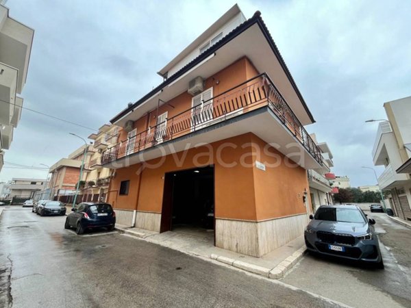 casa indipendente in vendita a Bitetto