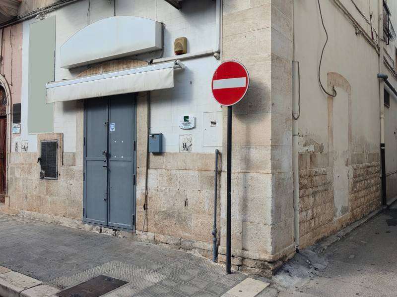negozio in vendita a Bitetto