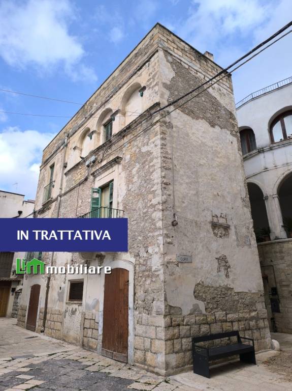 intera palazzina in vendita a Bitetto