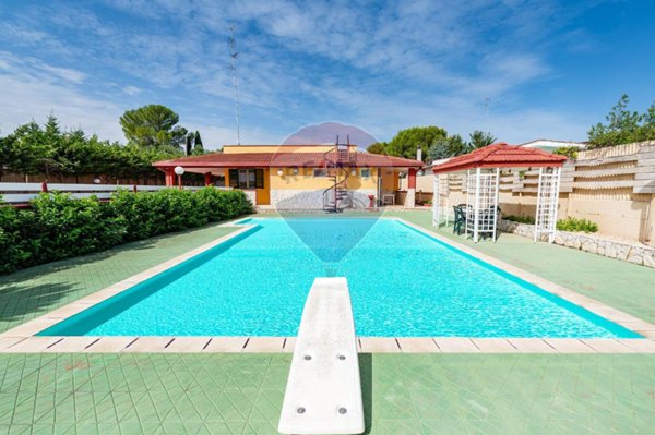 casa indipendente in vendita a Bitetto