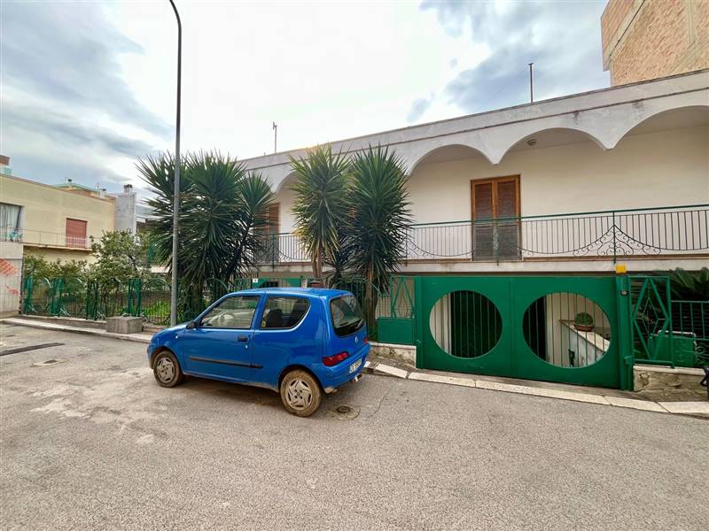 casa indipendente in vendita a Bitetto