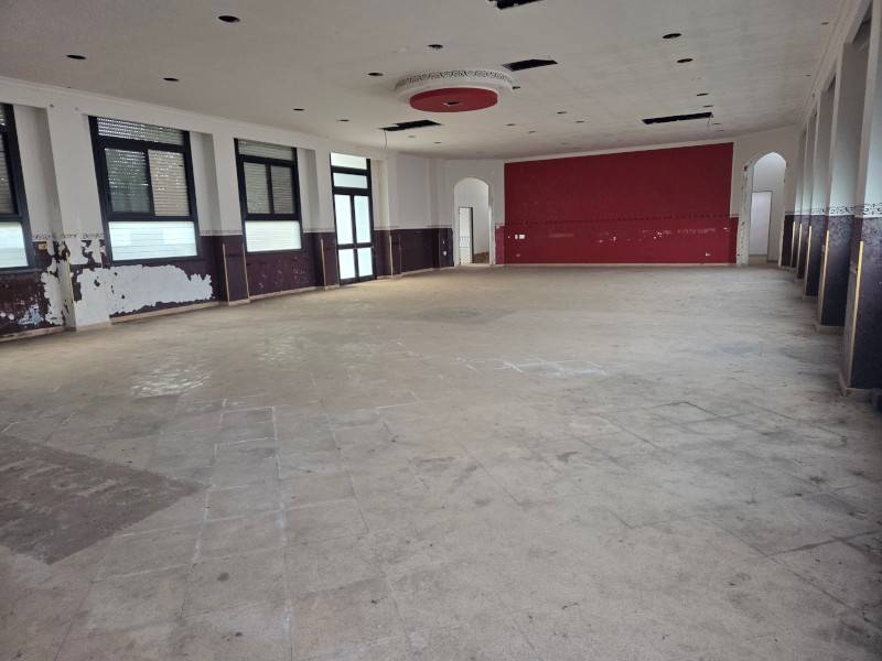 negozio in vendita a Bitetto