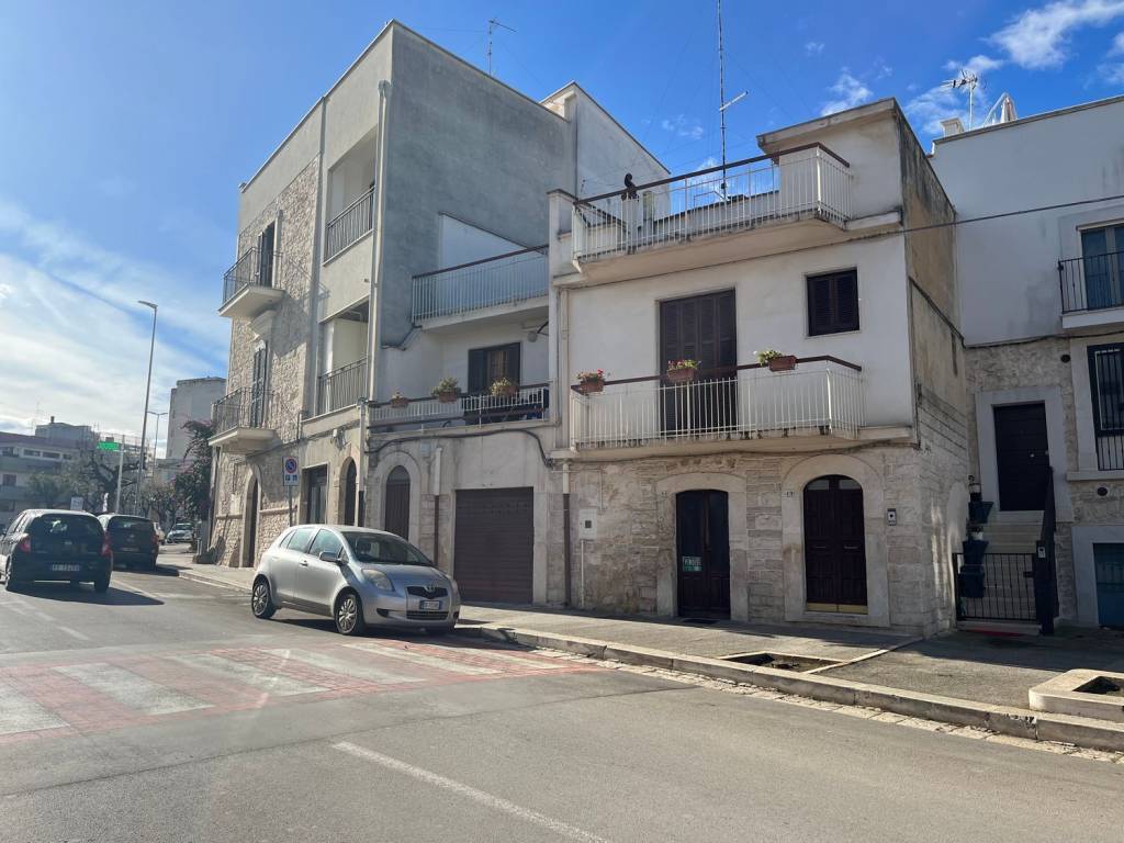 casa indipendente in vendita a Bitetto
