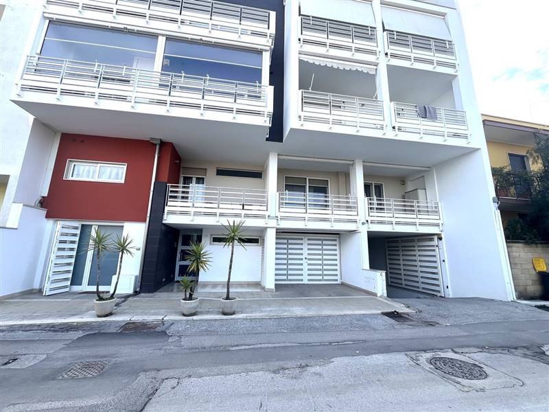 ufficio in vendita a Bitetto