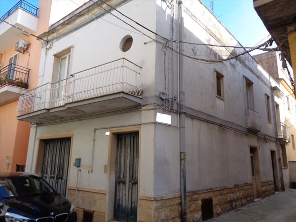 casa indipendente in vendita a Bitetto