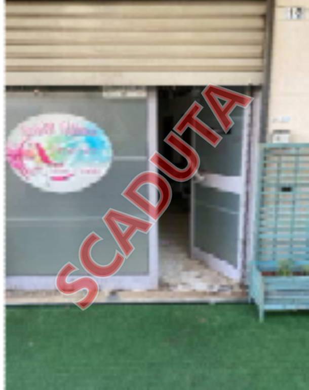 negozio in vendita a Bitetto