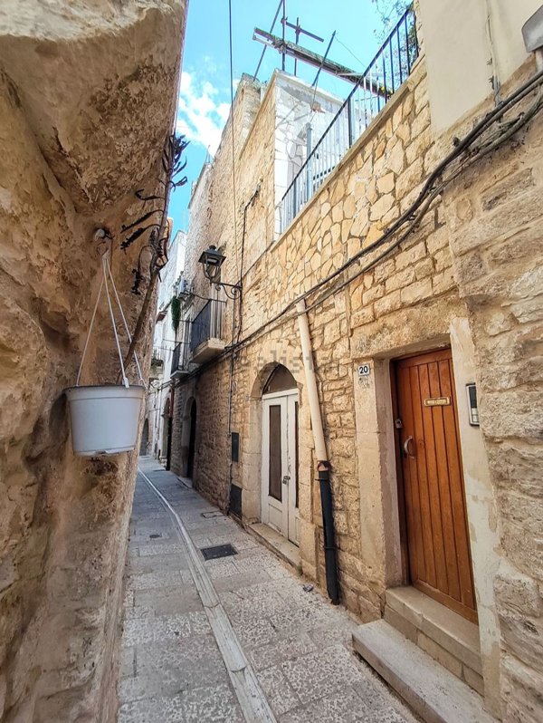 casa semindipendente in vendita a Bitetto