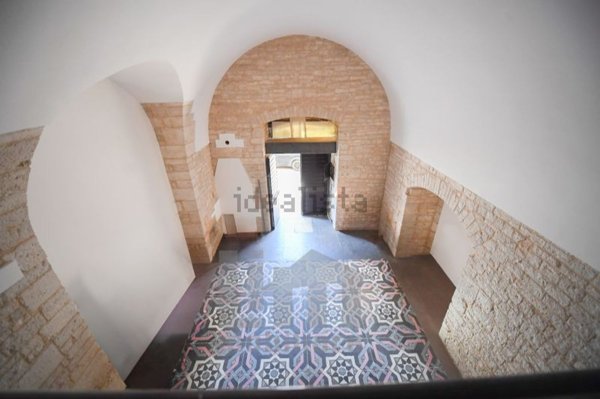 locale commerciale in vendita a Bitetto