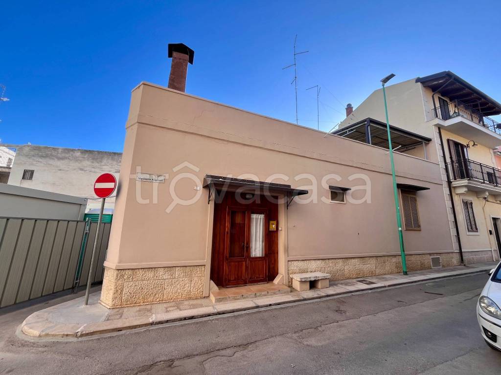 casa indipendente in vendita a Bitetto