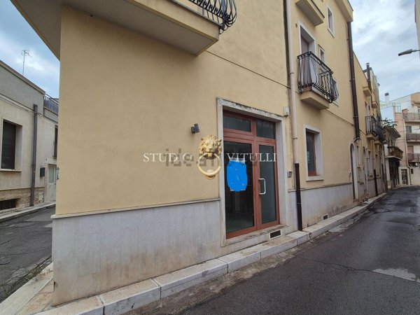 casa indipendente in vendita a Bitetto