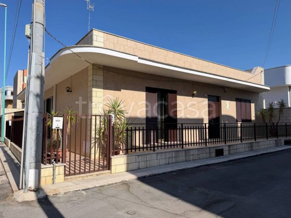 casa indipendente in vendita a Bitetto