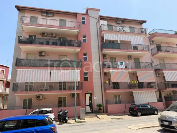 appartamento in vendita a Bitetto in zona Contrada Fratta
