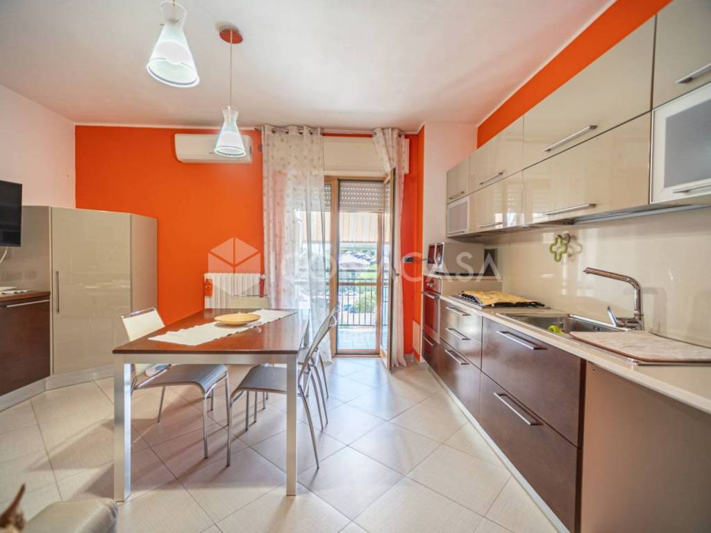 appartamento in vendita a Bitetto in zona Contrada Fratta