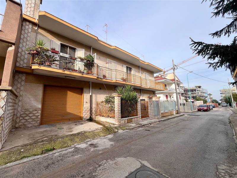 appartamento in vendita a Bitetto in zona Contrada Fratta