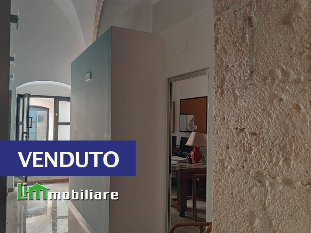 ufficio in vendita a Bitetto