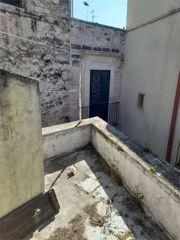 appartamento in vendita a Bitonto in zona Borgo Antico