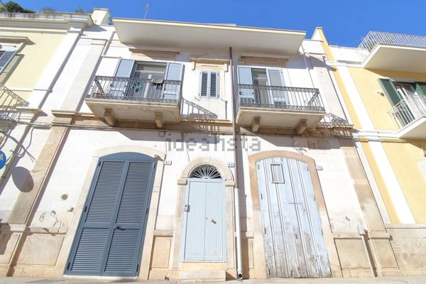 casa indipendente in vendita a Bitonto in zona Centro Città