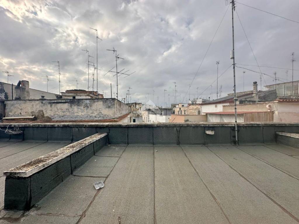 intera palazzina in vendita a Bitonto in zona Borgo Antico