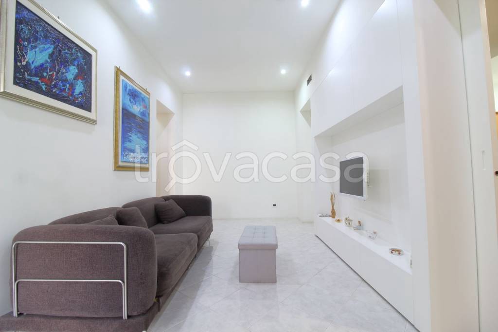 appartamento in vendita a Bitonto in zona Borgo Antico