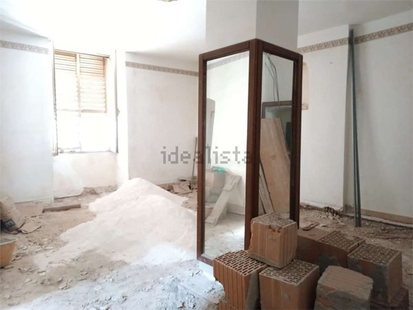 casa indipendente in vendita a Bitonto in zona Borgo Antico