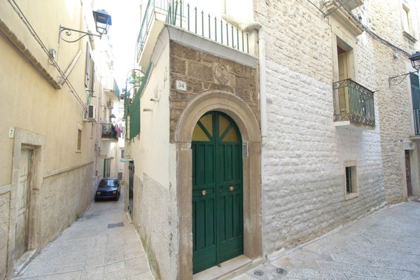 appartamento in vendita a Bitonto in zona Borgo Antico
