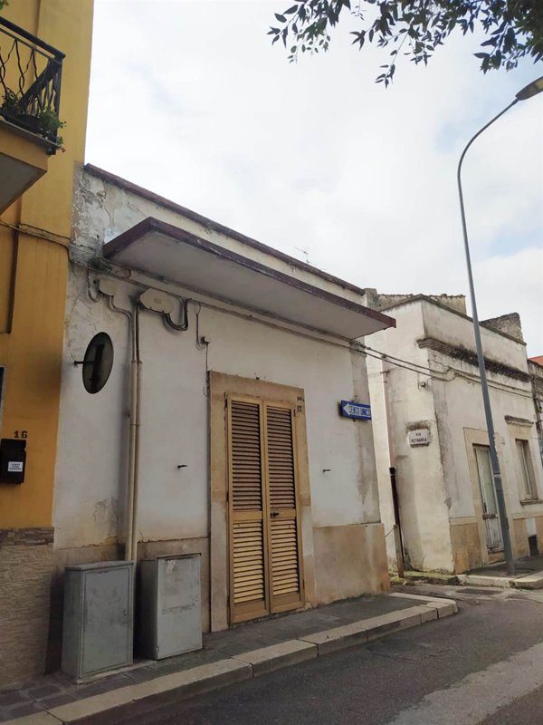 casa indipendente in vendita a Bitonto in zona Palombaio