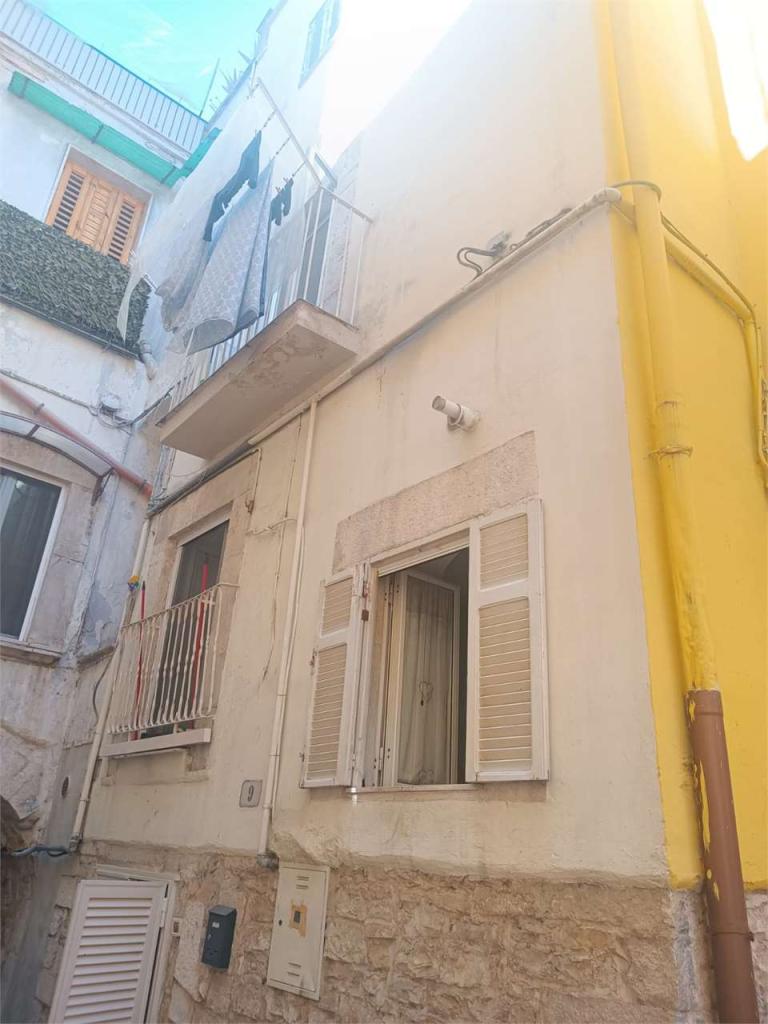casa indipendente in vendita a Bitonto in zona Borgo Antico