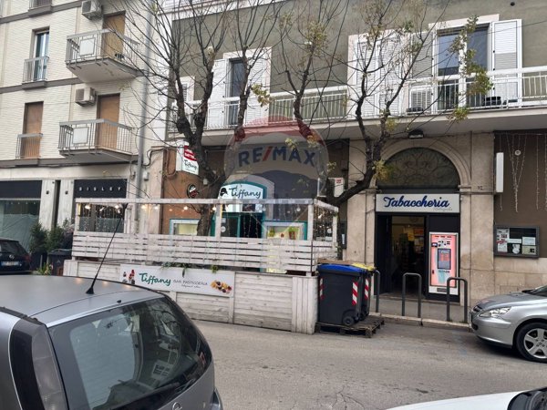 negozio in vendita a Bitonto