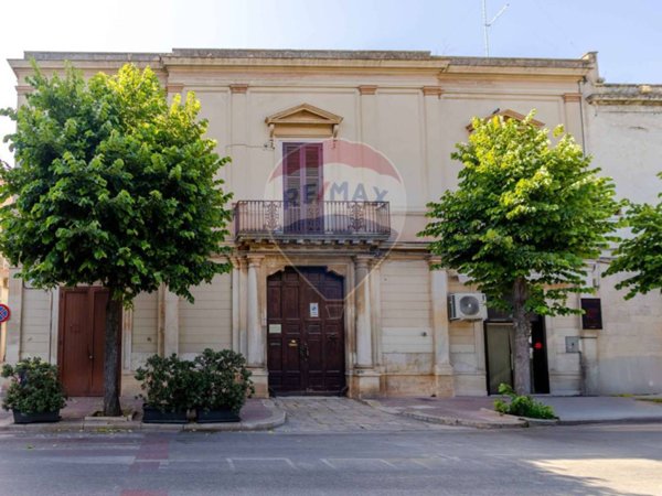 appartamento in vendita a Bitonto in zona Centro Città