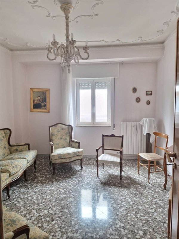 appartamento in vendita a Bitonto in zona Borgo Antico
