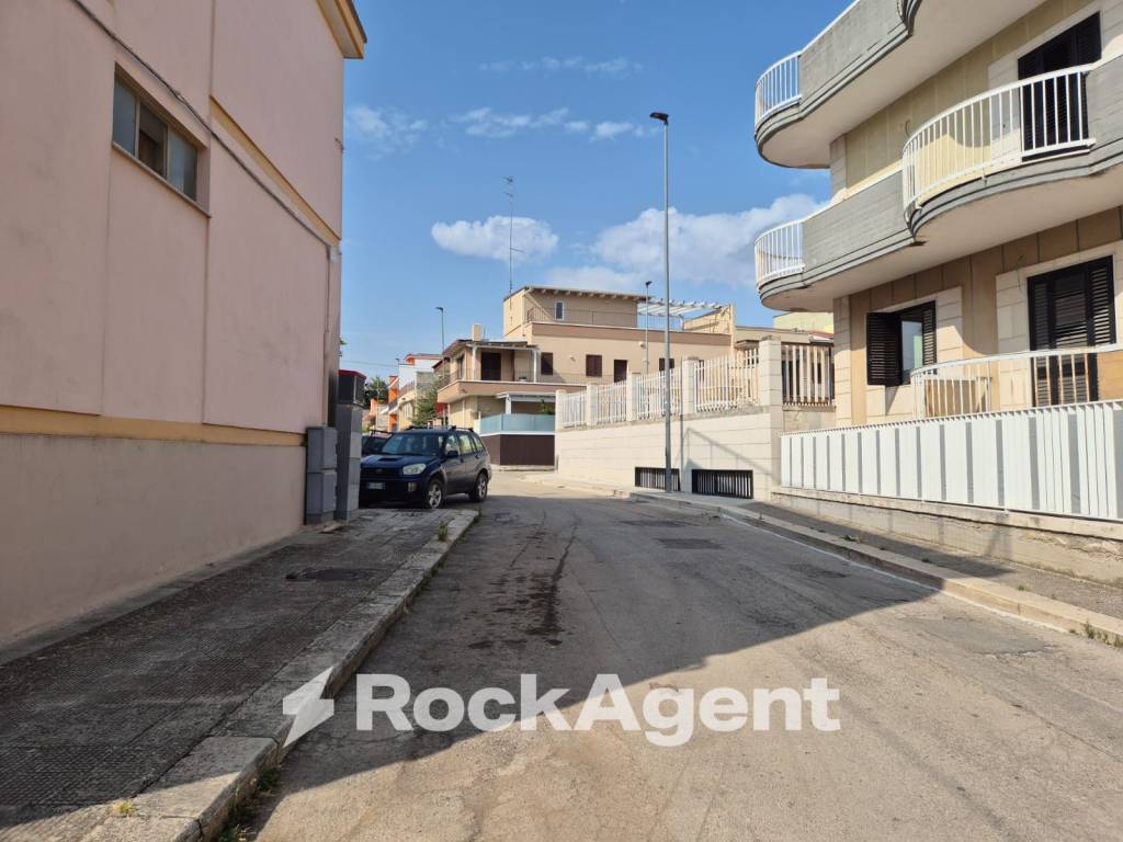 appartamento in vendita a Bitonto in zona Palombaio